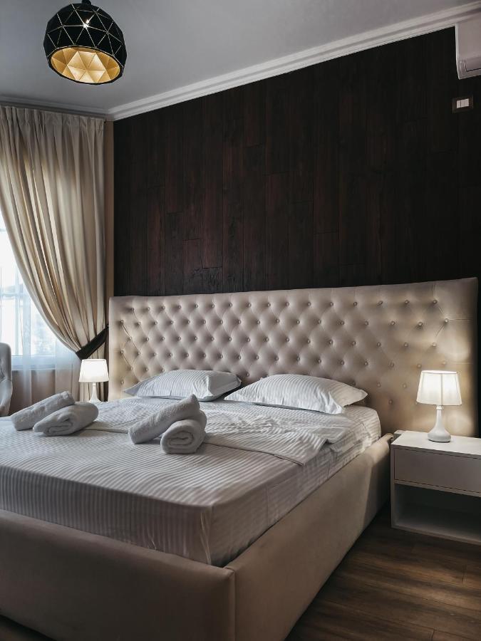 טיראנה Amansar Boutique Hotel מראה חיצוני תמונה