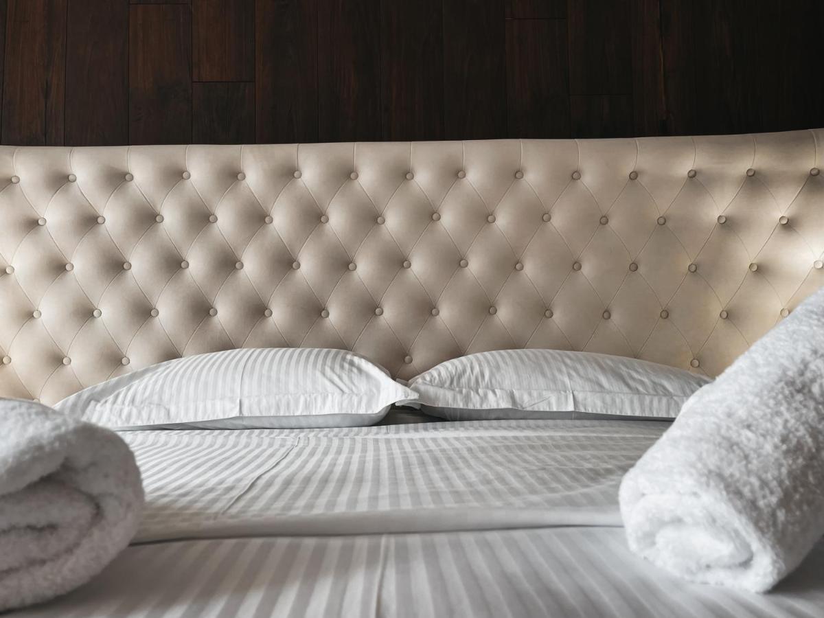 טיראנה Amansar Boutique Hotel מראה חיצוני תמונה