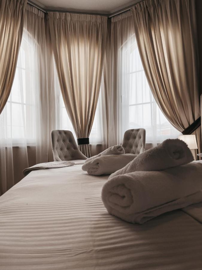 טיראנה Amansar Boutique Hotel מראה חיצוני תמונה
