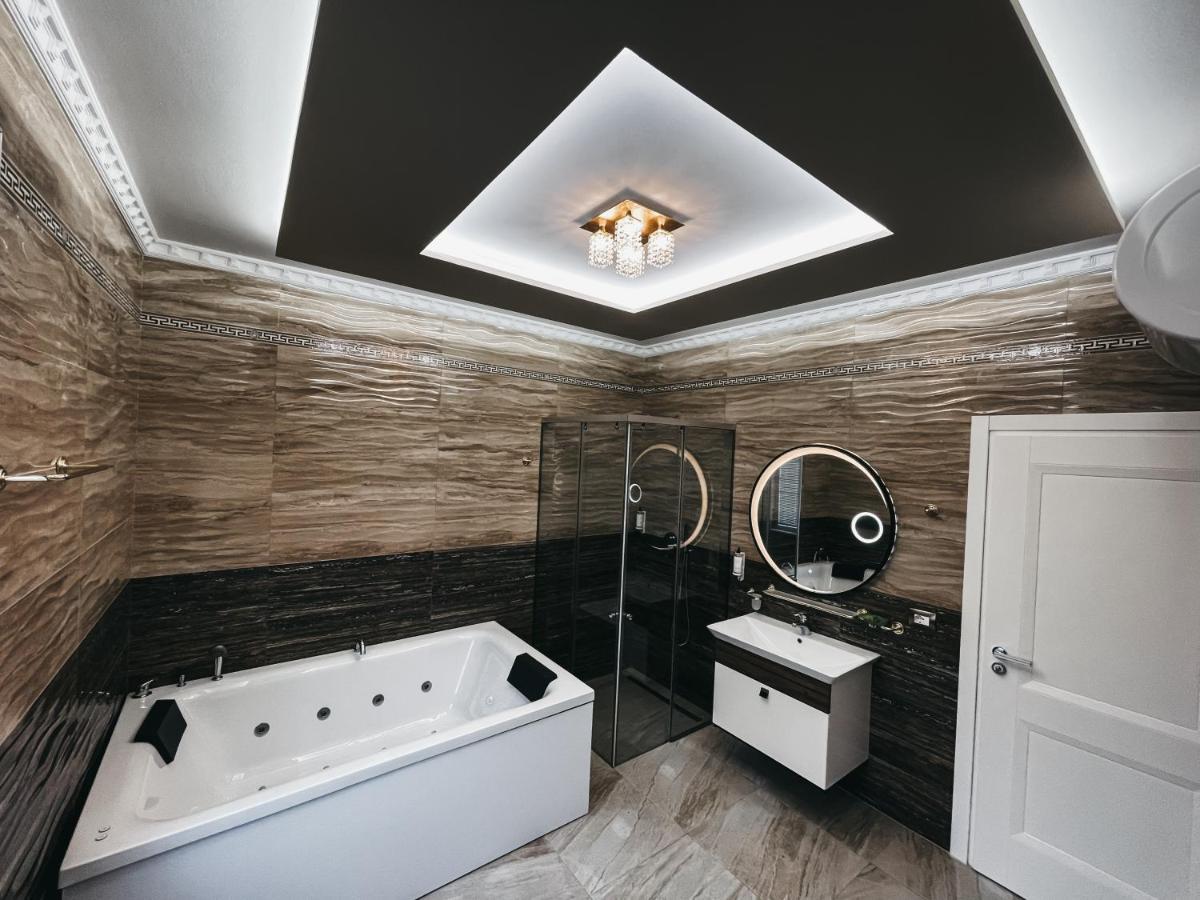 טיראנה Amansar Boutique Hotel מראה חיצוני תמונה